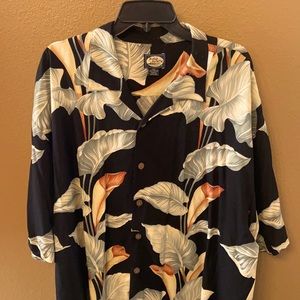 Tommy Bahama Casual Button Down